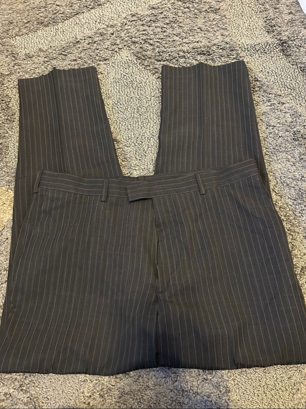 Men’s slacks